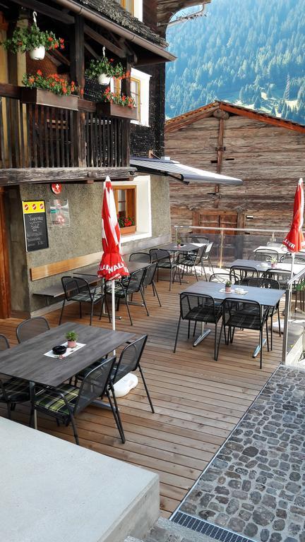 Hotel-Restaurant Drei Tannen Bellwald Exteriér fotografie